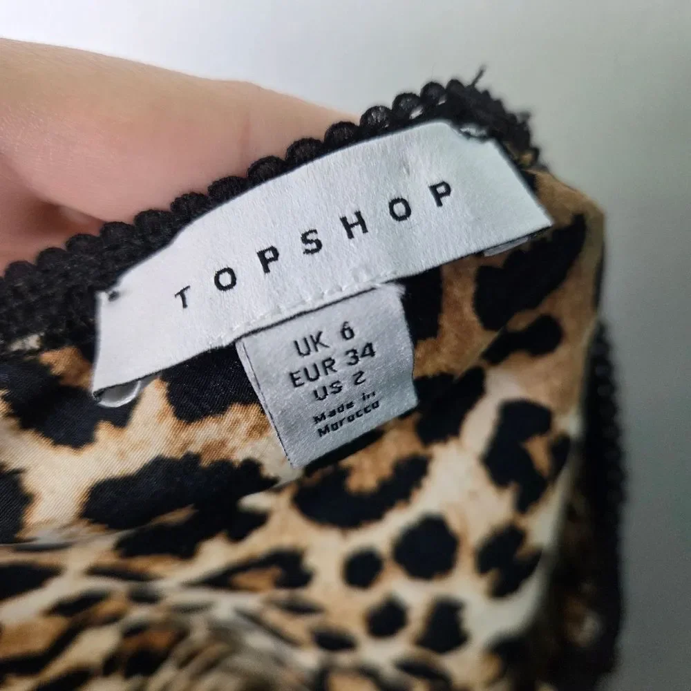 Topshop Mini Skirt Leopard Satin Lace Trim Bow Detail Size US 2